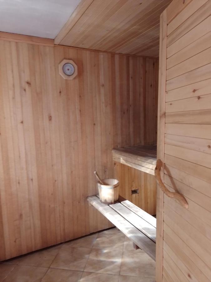 House, Garden & Sauna. Free Parking. Train Stop-200 M. Sea-1 Km. Jūrkalne Kültér fotó